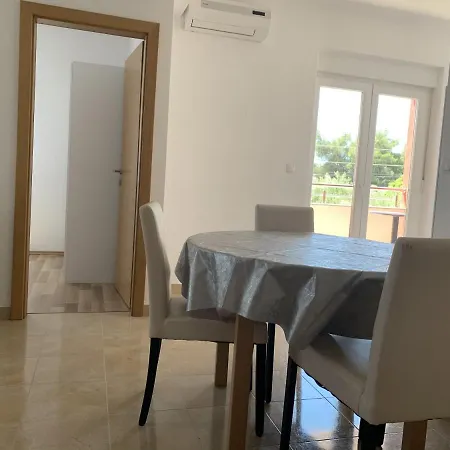 Apartmani Paula Vodice Exterior photo