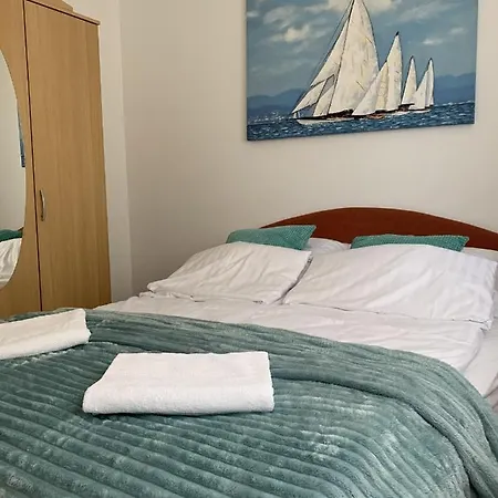 Apartmani Paula Vodice Exterior photo